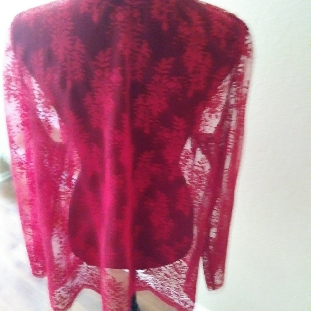 Blouse - Picture 2 of 8